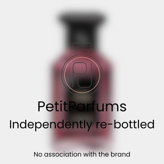 Oeillet Pourpre Sample is a beautifully presented fragrance in an elegantly designed bottle, featuring a deep purple hue. The packaging indicates that it is independently re-bottled by PetitParfums, with no direct association to the original brand.